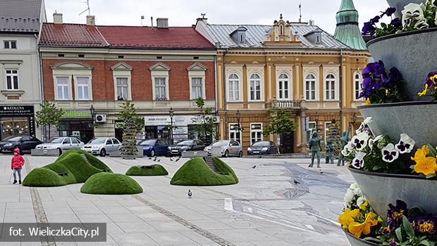 Wiosna na Rynku! Zielone wyspy, scena, kwiaty - rozpoczyna si sezon kulturalny!