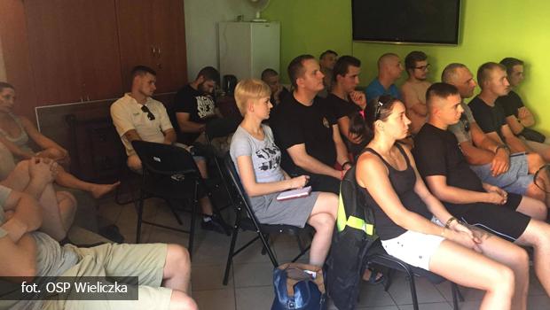 Kurs Kwalifikowanej Pomocy Przedmedycznej na OSP Wieliczka