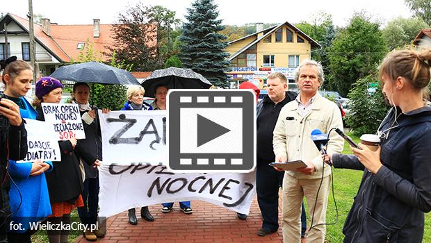 Protest przed wielickim orodkiem zdrowia - film